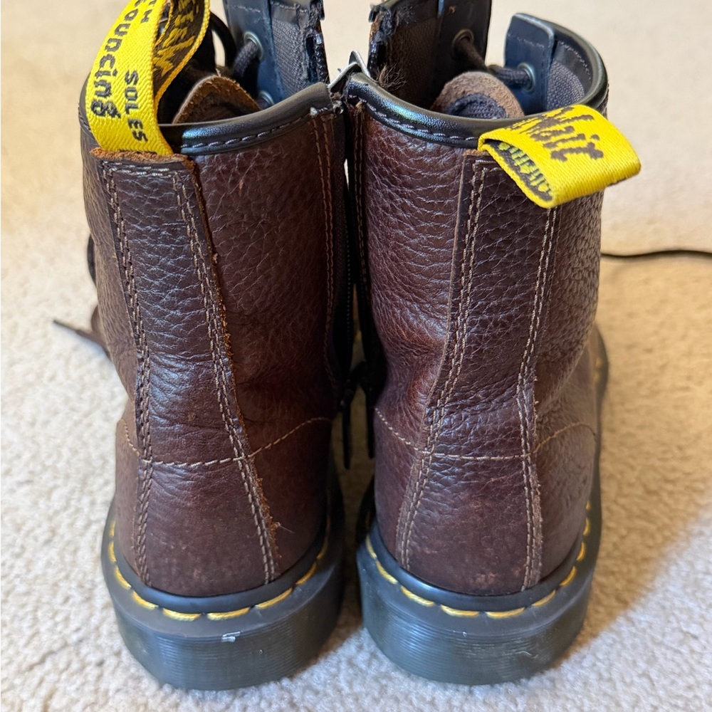 Women’s Dr. Martens Dark Brown Leather Steel Toe Lace-Up Boots - Size 7 - Picture 8 of 13